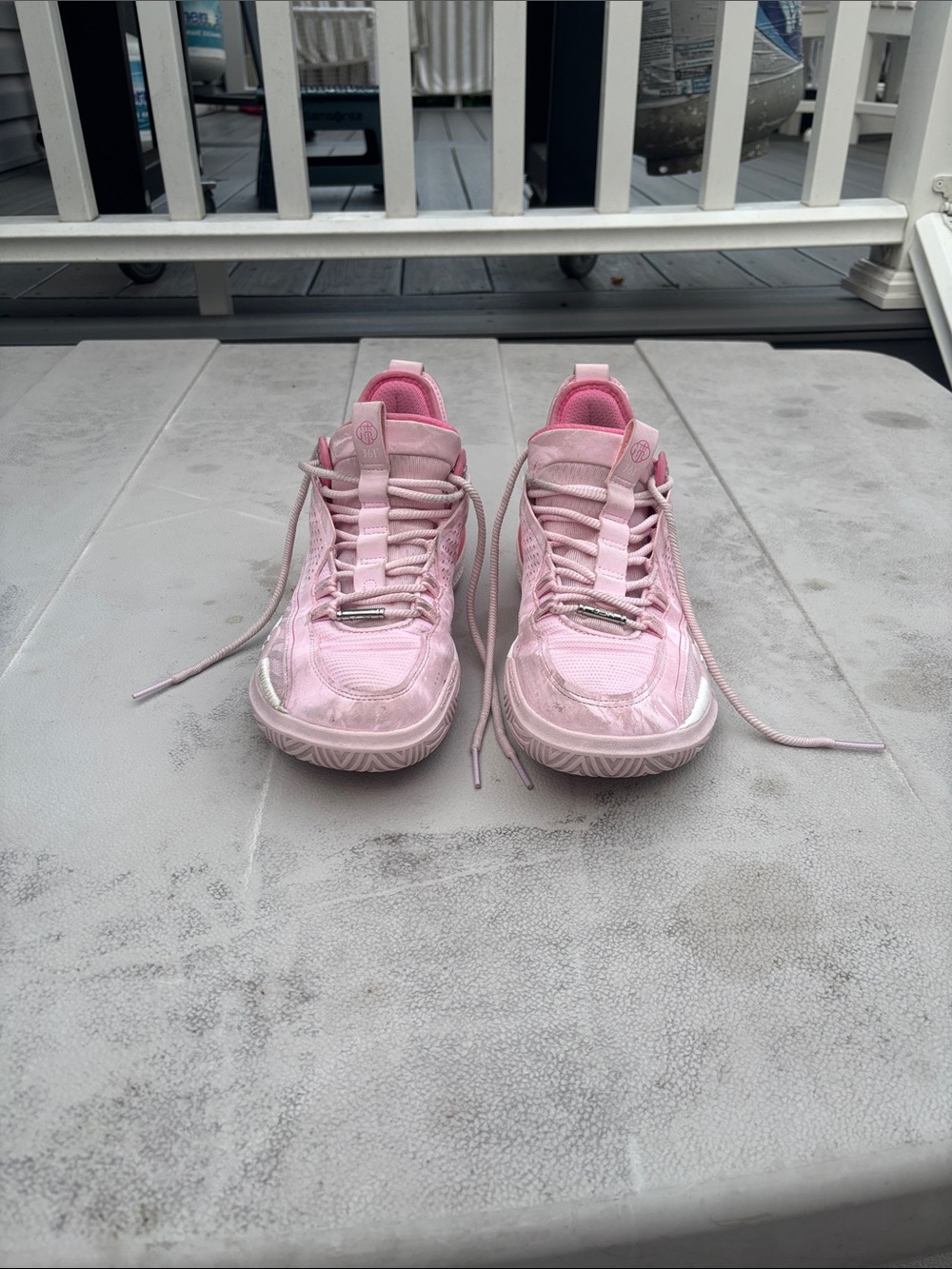 Women's Light Pink Athletic Sneakers with Cushioned Support